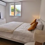 Domino 1 Superbement Rénové - 2 - Terrasse à 300m Commerces Appartement *