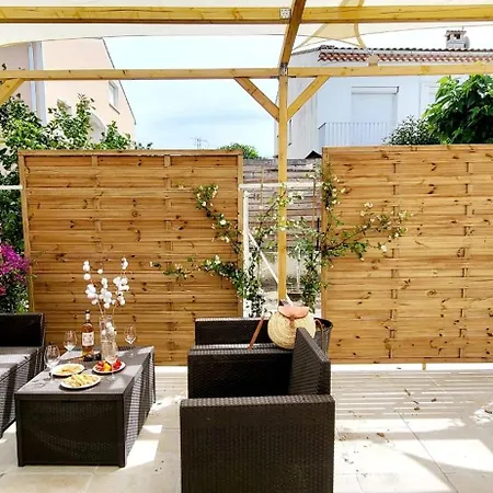 Domino 1 Superbement Renove - 2 - Terrasse A 300m Commerces Lejlighed