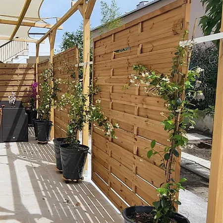 Domino 1 Superbement Rénové - 2 - Terrasse à 300m Commerces Appartement *